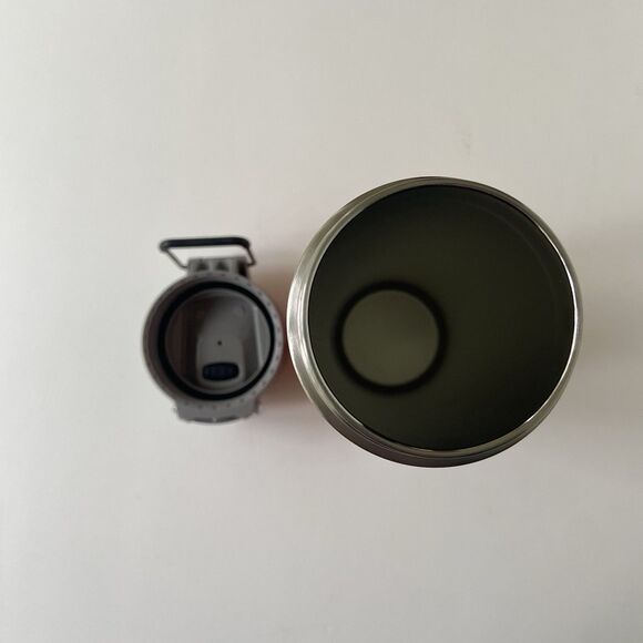 Stanley Quick Flip GO Insulated Stainless Bottle 24 oz 0.7 L - Guava (Orange) - Picture 6 of 8